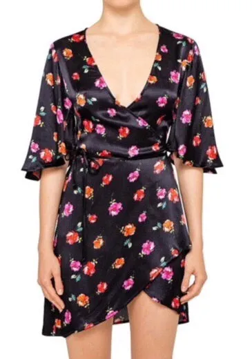 ----Bec & Bridge   ----Floral Wrap Dress ---