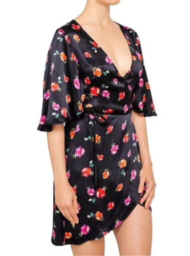 ----Bec & Bridge   ----Floral Wrap Dress ---