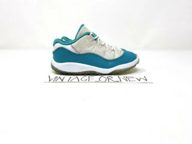 Girls Nike Air Jordan XI 11 Low Aqua Safari 2014 Retro 6...