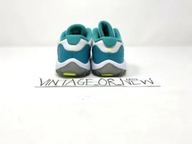 Girls Nike Air Jordan XI 11 Low Aqua Safari 2014 Retro 6...