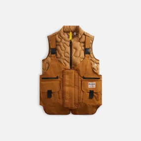 Moncler     x salehe bembury sierpinski vest