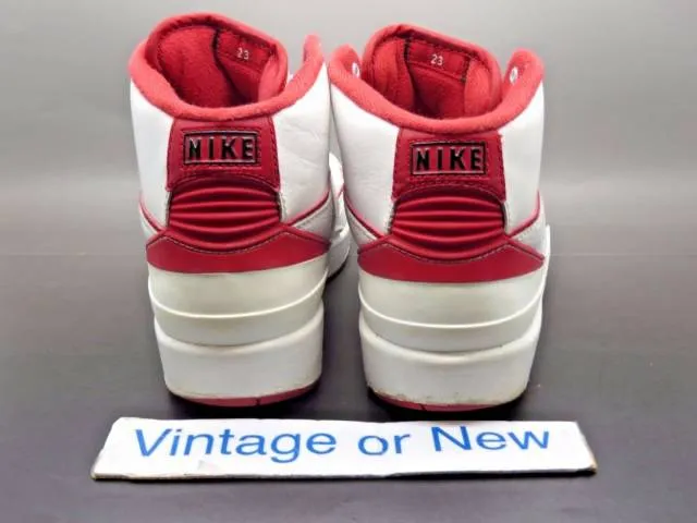 Nike Air Jordan II 2 White Varsity Red Cement Retro BG 2...