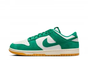 Nike Dunk Low SE Malachite Gum Brand New