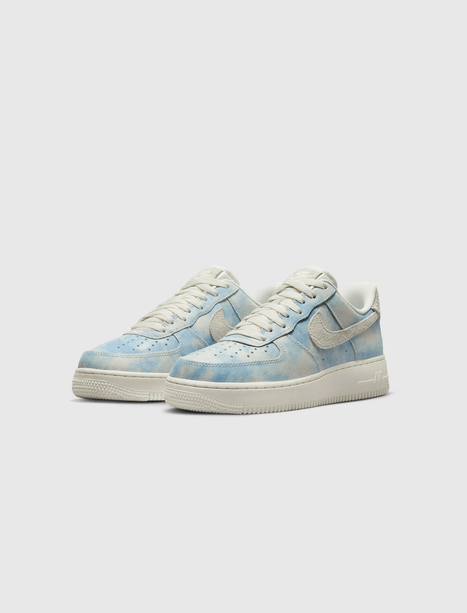 NIKE WOMEN'S AIR FORCE 1 '07 SE 