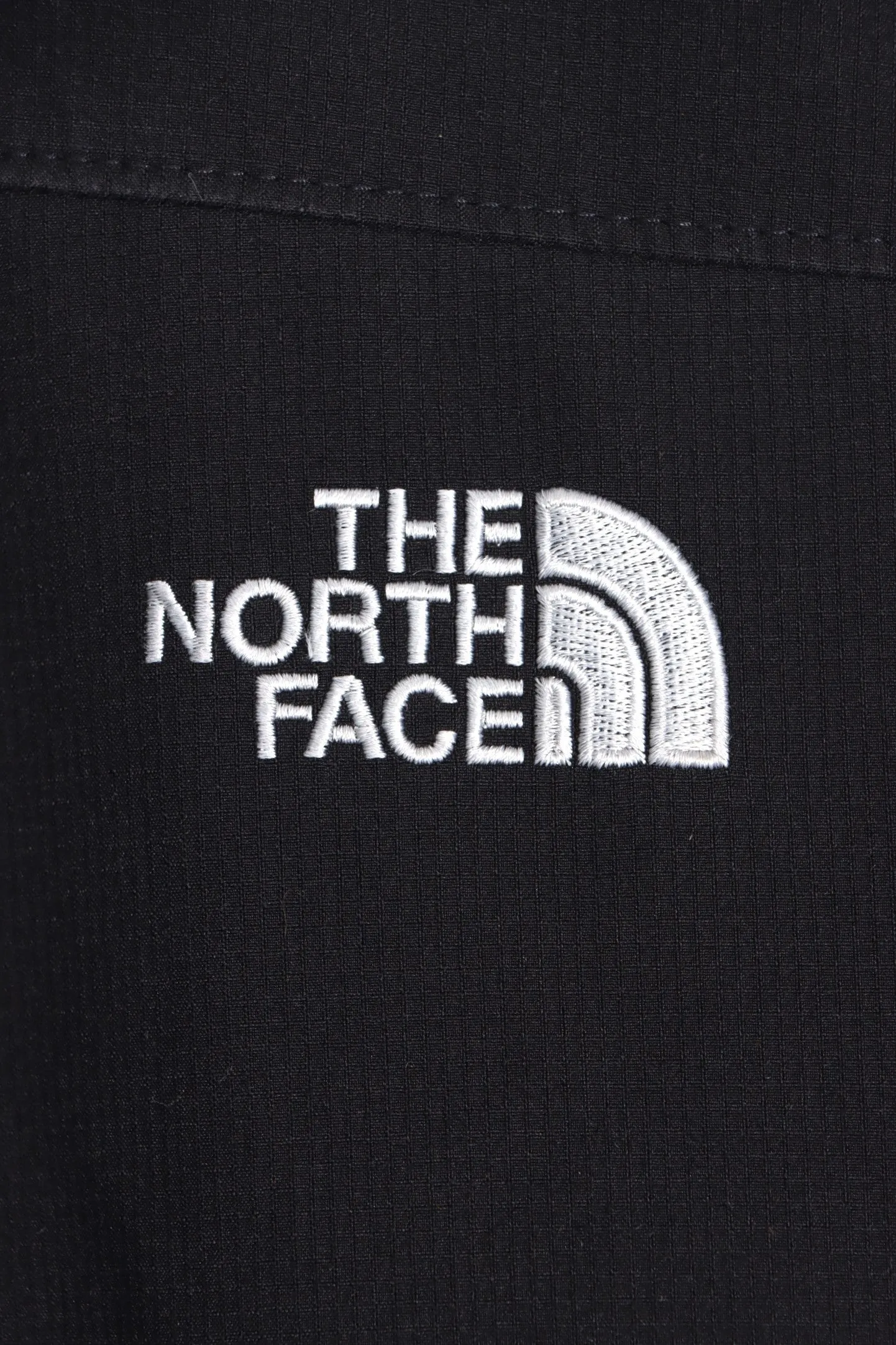 THE NORTH FACE Black 2000 Mountain Jacket (XL)