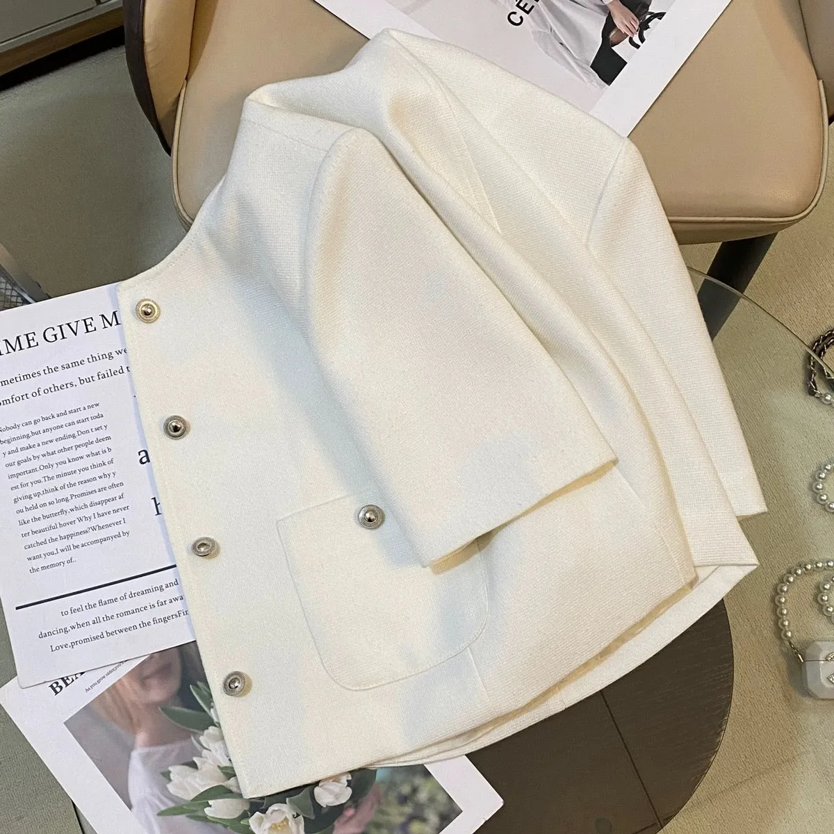 White small fragrant style suit jacket for women 2024 summer new Korean version high-end all-match temperament short-sleeved top